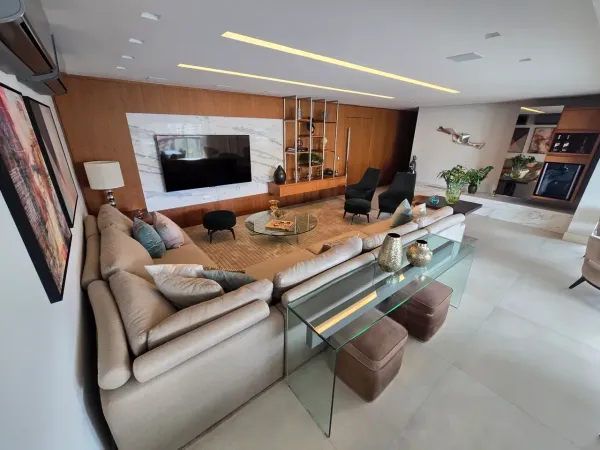 Apartamento de 4 quartos mobiliado com 271 m² no Jardim Vila Mariana, Zona Sul de São Paulo.